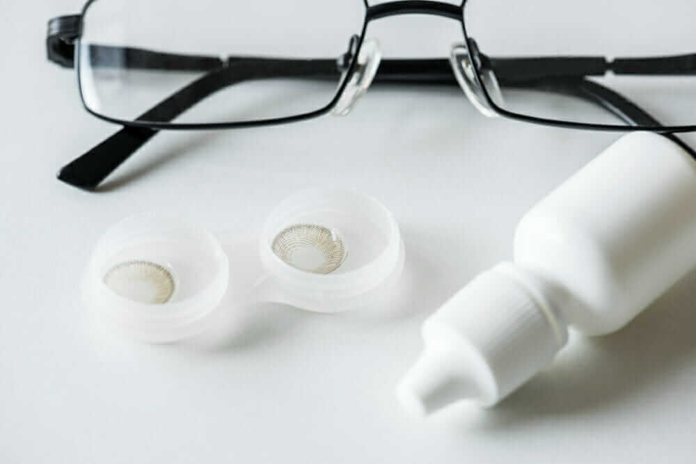 Contact Lens and Glasses Prescriptions are Not the Same